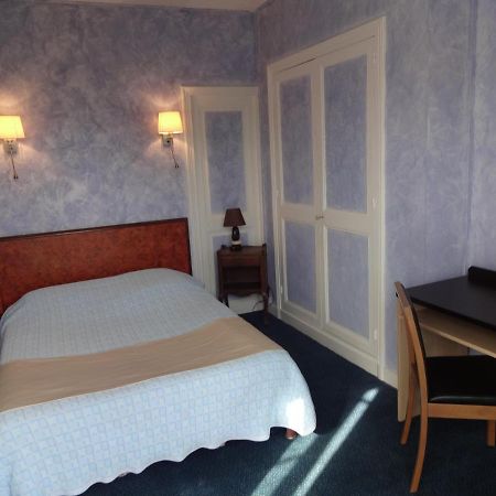 Hotel La Champagne Ardenne Cabourg Buitenkant foto
