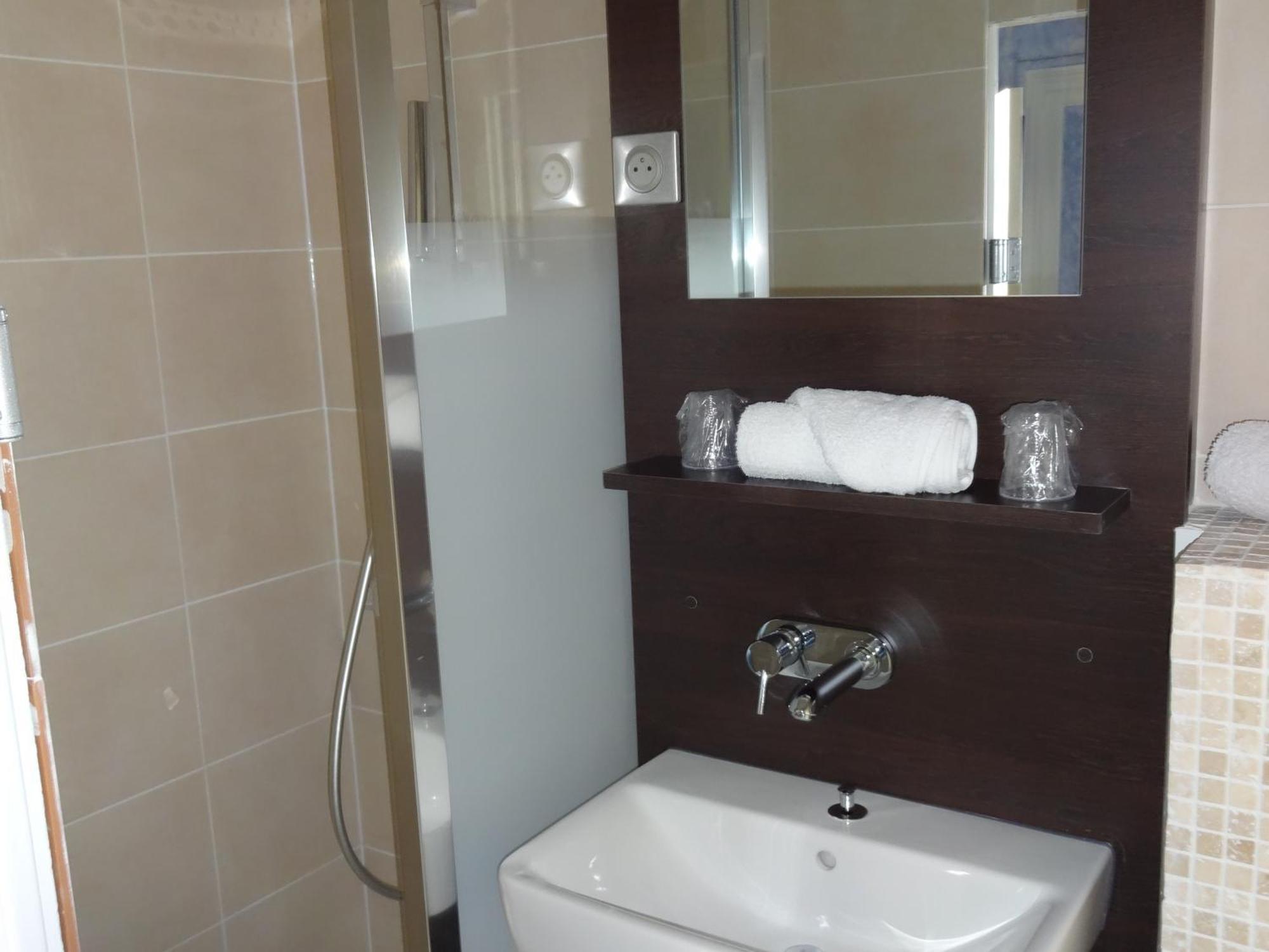 Hotel La Champagne Ardenne Cabourg Kamer foto